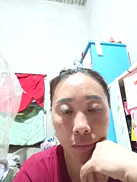 Snapshot of Jinli_01 chatting on May 15, 2026, 11:50 am Jinli 01 online show from May 15, 2026, 11:50 am