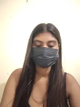Snapshot of RAGNI-Love chatting on August 4, 2026, 5:32 am RAGNI-Love online show from August 4, 2026, 5:32 am