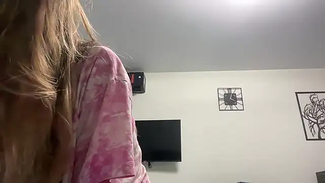 Snapshot of GraceCook_ chatting on July 13, 2026, 1:03 pm GraceCook online show from July 13, 2026, 1:03 pm
