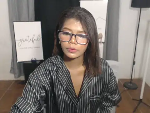 charlene pretty online show from June 4, 2026, 6:52 am