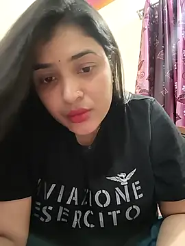 Snapshot of Joya-02 chatting on May 8, 2026, 8:03 pm Joya-02 online show from May 8, 2026, 8:03 pm