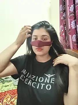 Snapshot of Joya-02 chatting on May 18, 2026, 6:36 pm Joya-02 online show from May 18, 2026, 6:36 pm
