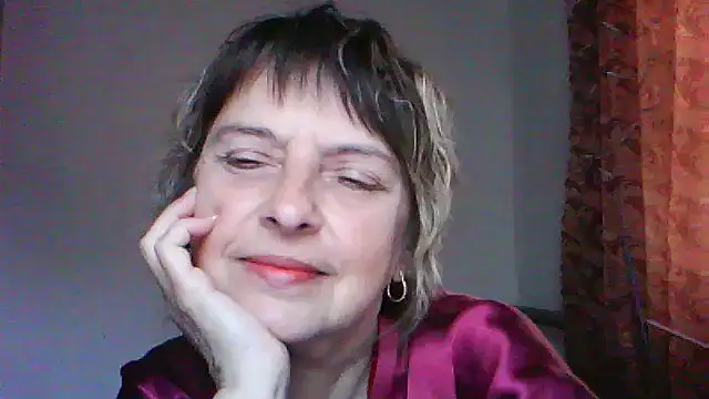 Snapshot of ElizabethGorden chatting on May 5, 2026, 3:03 am ElizabethGorden online show from May 5, 2026, 3:03 am