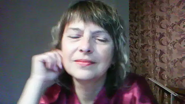Snapshot of ElizabethGorden chatting on May 18, 2026, 3:46 am ElizabethGorden online show from May 18, 2026, 3:46 am