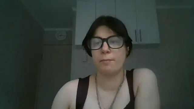 Snapshot of GrayceDeclet chatting on July 2, 2026, 5:19 pm GrayceDeclet online show from July 2, 2026, 5:19 pm