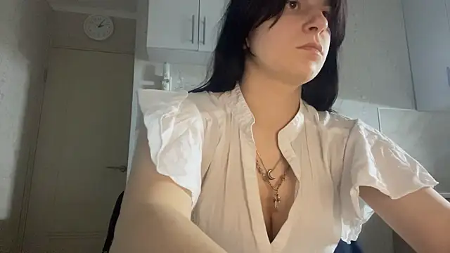 Snapshot of GrayceDeclet chatting on July 19, 2026, 11:08 pm GrayceDeclet online show from July 19, 2026, 11:08 pm