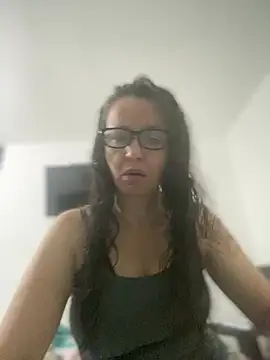 Soy Camila8 online show from June 12, 2026, 10:14 am