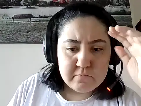 IsabellaJacobs online show from May 8, 2026, 11:26 am