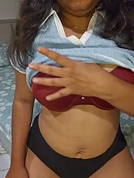 Snapshot of sluttytitties69 chatting on July 29, 2026, 12:58 pm sluttytitties69 online show from July 29, 2026, 12:58 pm