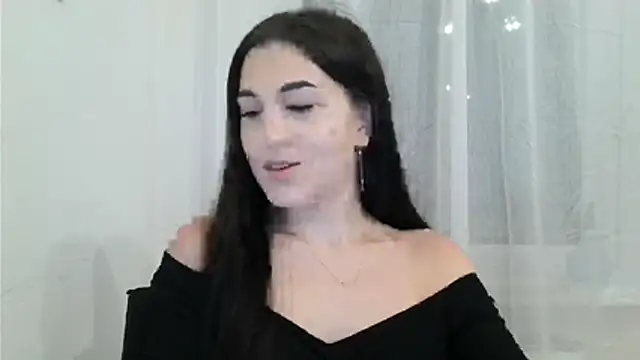 Snapshot of Katiee_Foxi chatting on August 3, 2026, 8:23 pm Katiee Foxi online show from August 3, 2026, 8:23 pm
