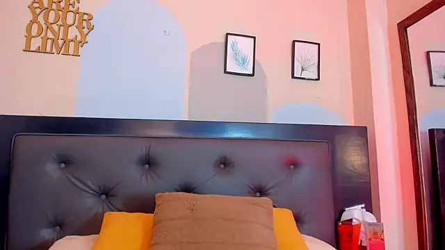 Snapshot of Boy_Mathew chatting on June 18, 2026, 11:25 am Boy Mathew online show from June 18, 2026, 11:25 am