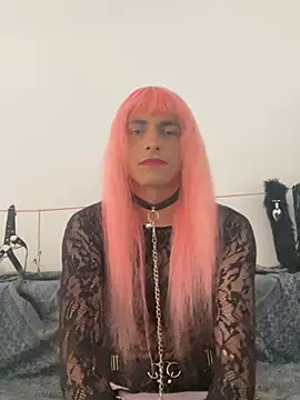 Snapshot of Leiatranslatex chatting on August 4, 2026, 5:59 pm Leiatranslatex online show from August 4, 2026, 5:59 pm
