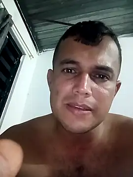 willihuertas online show from May 5, 2026, 12:18 am