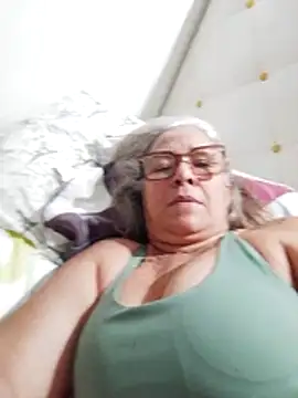 Snapshot of chanelsexx chatting on June 16, 2026, 11:24 am chanelsexx online show from June 16, 2026, 11:24 am