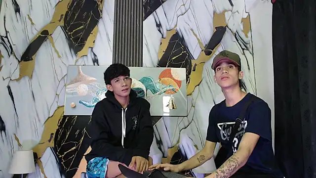 TWINKS BOYSX online show from May 5, 2026, 7:38 am