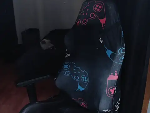 Snapshot of lilgothboy chatting on May 22, 2026, 1:06 pm lilgothboy online show from May 22, 2026, 1:06 pm