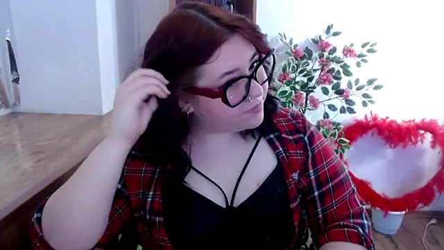KarolinasHot online show from June 1, 2026, 7:04 pm