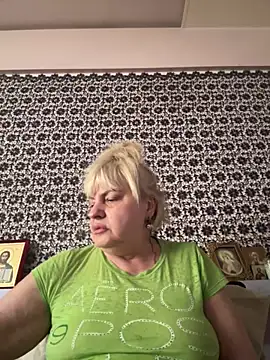 Snapshot of AnastasiaGrey777 chatting on June 16, 2026, 5:04 pm AnastasiaGrey777 online show from June 16, 2026, 5:04 pm