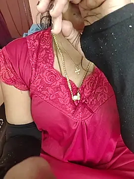 Snapshot of Tamil__Thara003 chatting on July 16, 2026, 11:27 am Tamil Thara003 online show from July 16, 2026, 11:27 am