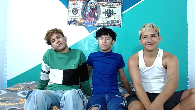 Snapshot of wild_boys_zs chatting on June 2, 2026, 1:18 am wild boys zs online show from June 2, 2026, 1:18 am