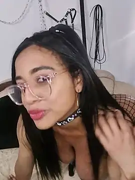 Snapshot of Sharonhunter chatting on July 10, 2026, 4:42 pm Sharonhunter online show from July 10, 2026, 4:42 pm