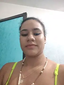 Snapshot of AntonellaMonroew chatting on July 1, 2026, 5:09 am AntonellaMonroew online show from July 1, 2026, 5:09 am