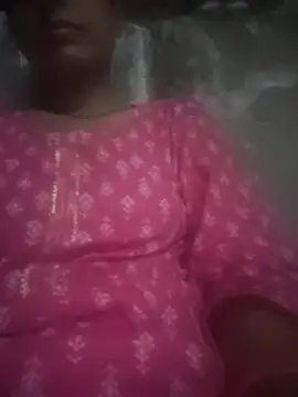 Snapshot of Cute-Isita chatting on May 16, 2026, 3:22 pm Cute-Isita online show from May 16, 2026, 3:22 pm