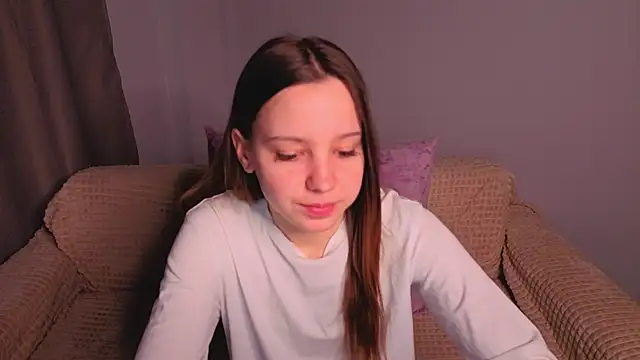 Snapshot of lolytaberry chatting on June 2, 2026, 1:40 am lolytaberry online show from June 2, 2026, 1:40 am