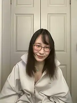 Koharu-xxx online show from May 8, 2026, 1:49 pm