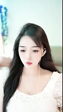 Snapshot of singer-wenwan chatting on May 23, 2026, 9:13 am singer-wenwan online show from May 23, 2026, 9:13 am