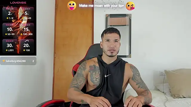 Snapshot of marcuus_rey chatting on May 31, 2026, 6:09 pm marcuus rey online show from May 31, 2026, 6:09 pm