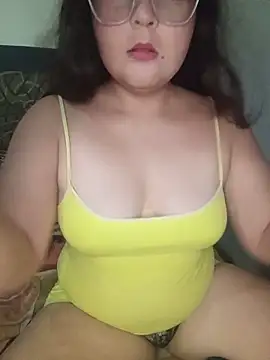 Snapshot of Valentina_AB chatting on June 5, 2026, 7:19 pm Valentina AB online show from June 5, 2026, 7:19 pm