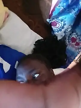 Snapshot of Thickfaith chatting on May 18, 2026, 4:29 am Thickfaith online show from May 18, 2026, 4:29 am
