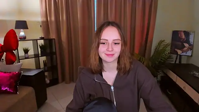 Snapshot of MilanaRare chatting on May 18, 2026, 5:46 am MilanaRare online show from May 18, 2026, 5:46 am