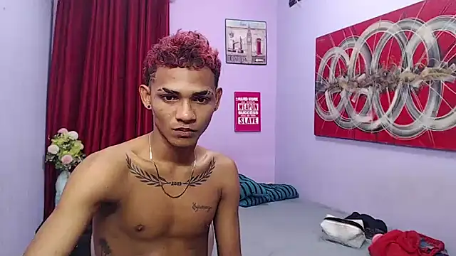 Snapshot of black_twinks chatting on July 9, 2026, 2:48 am black twinks online show from July 9, 2026, 2:48 am