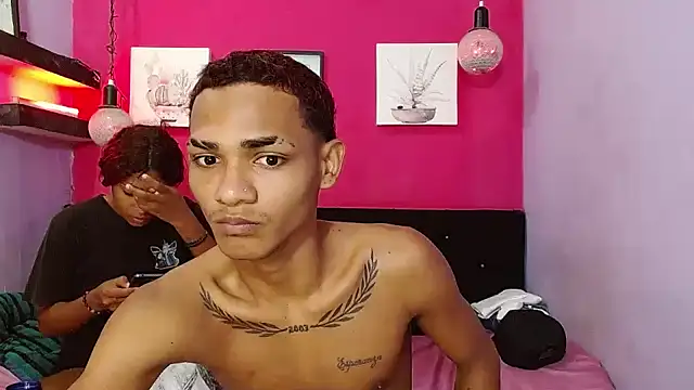 Snapshot of black_twinks chatting on August 7, 2026, 7:05 pm black twinks online show from August 7, 2026, 7:05 pm