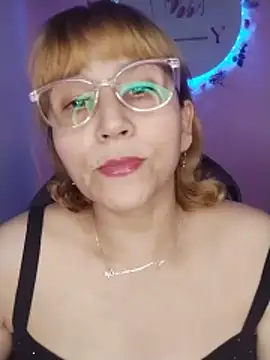 Snapshot of vitaminafranccesca chatting on June 6, 2026, 2:49 am vitaminafranccesca online show from June 6, 2026, 2:49 am