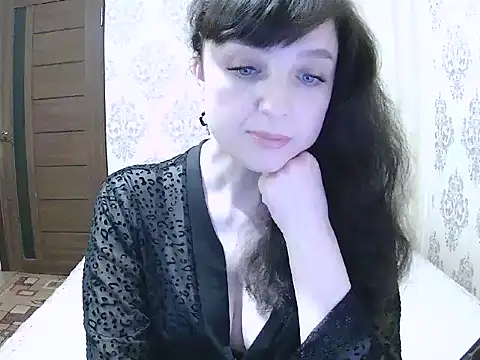 Snapshot of NicoleXRose chatting on May 16, 2026, 9:13 pm NicoleXRose online show from May 16, 2026, 9:13 pm