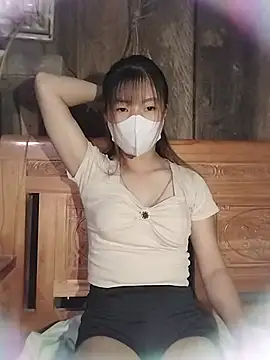 Snapshot of Miru_SEXYY chatting on August 1, 2026, 7:35 pm Miru SEXYY online show from August 1, 2026, 7:35 pm