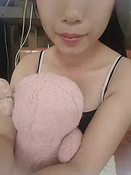 Snapshot of Miru_SEXYY chatting on August 5, 2026, 4:26 am Miru SEXYY online show from August 5, 2026, 4:26 am