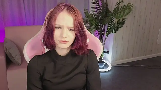 AliceJohansone online show from June 2, 2026, 1:07 am
