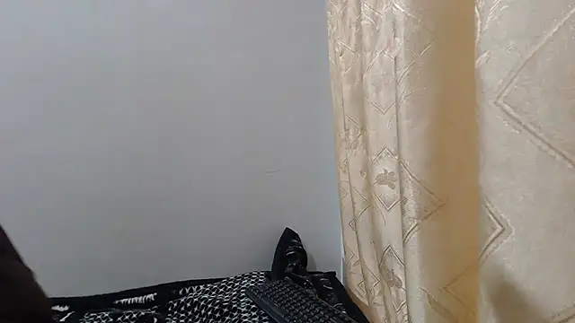 PetiteBarbie 05 online show from August 1, 2026, 6:12 am