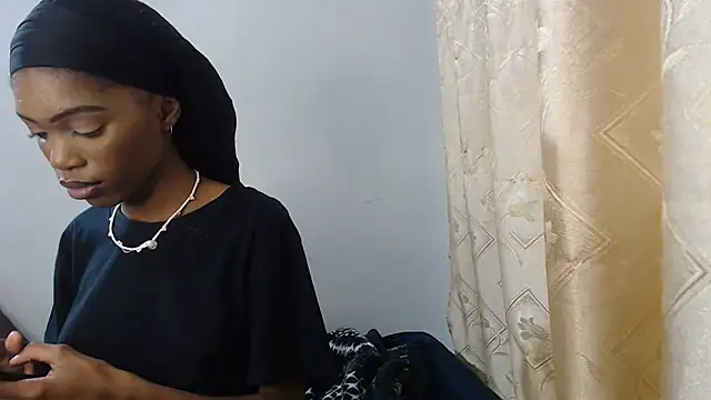 PetiteBarbie 05 online show from August 1, 2026, 8:08 pm