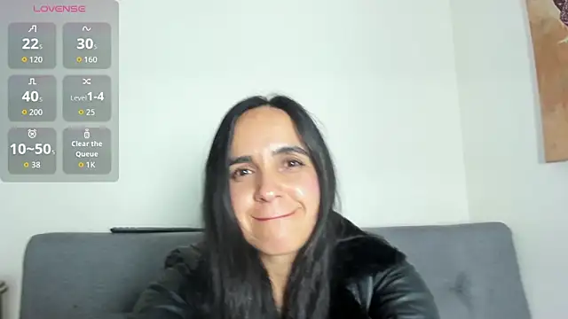 Snapshot of Lizeth_White_ chatting on June 9, 2026, 7:36 pm Lizeth White online show from June 9, 2026, 7:36 pm