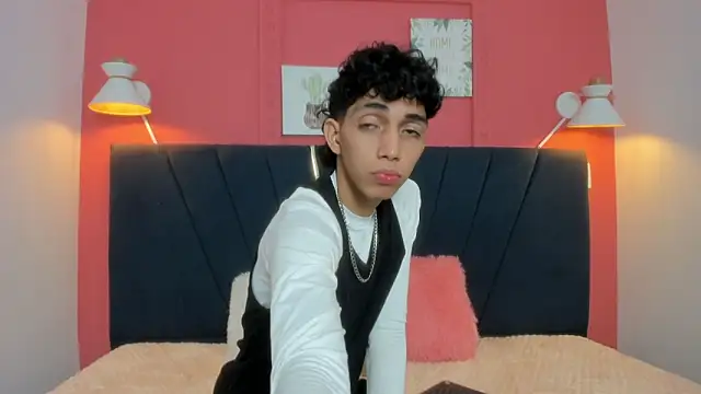 Snapshot of ero_boy40 chatting on June 12, 2026, 4:00 am ero boy40 online show from June 12, 2026, 4:00 am