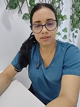 Snapshot of alanahot94 chatting on July 8, 2026, 3:49 pm alanahot94 online show from July 8, 2026, 3:49 pm