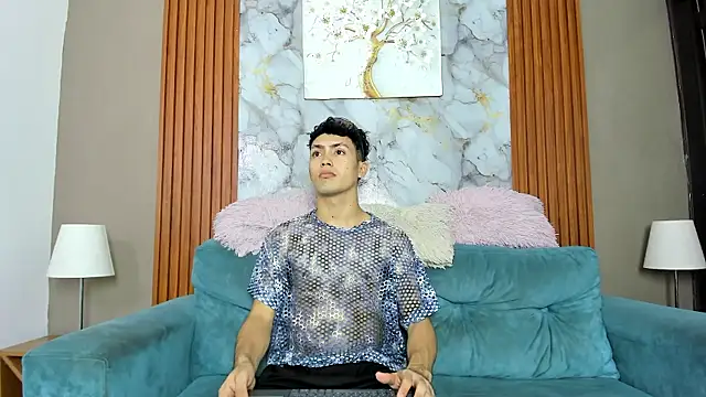 CAT LOVE1 online show from May 8, 2026, 10:59 pm