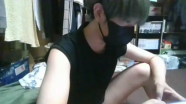 Snapshot of kazupan22 chatting on June 2, 2026, 12:51 pm kazupan22 online show from June 2, 2026, 12:51 pm