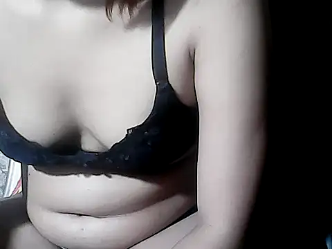 Snapshot of nikka_pinay chatting on July 20, 2026, 10:45 pm nikka pinay online show from July 20, 2026, 10:45 pm