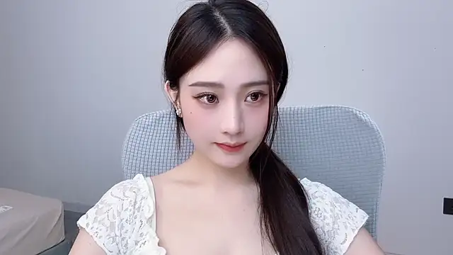 Snapshot of _222Mia chatting on June 5, 2026, 6:52 am 222Mia online show from June 5, 2026, 6:52 am